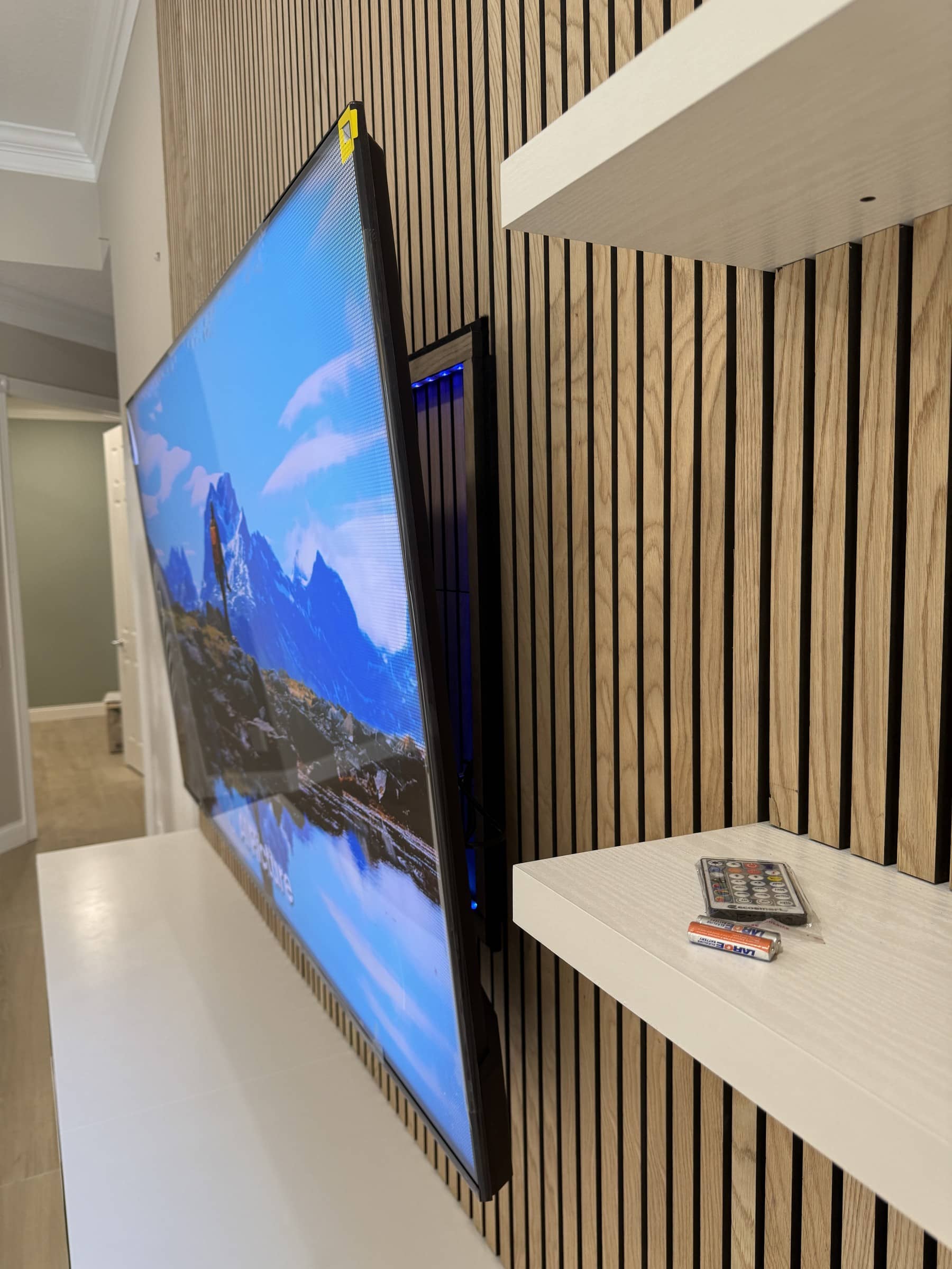 A cleaner way to organize the screen and wall | floating tv walls florida A cleaner way to organize the screen and wall — floating tv walls florida