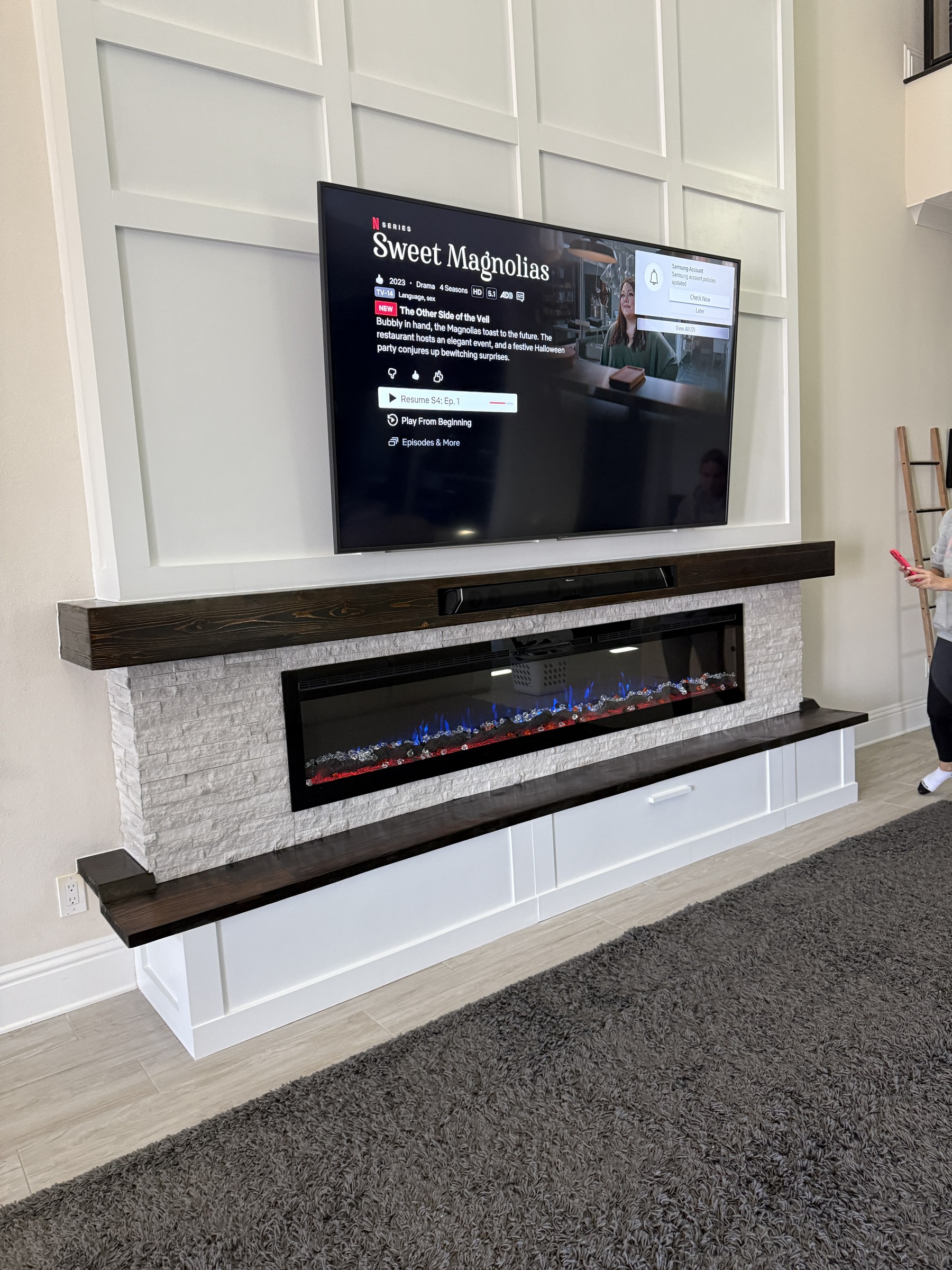Custom fireplace and TV walls in Sarasota | fireplace wall sarasota Custom fireplace and TV walls in Sarasota — fireplace wall sarasota